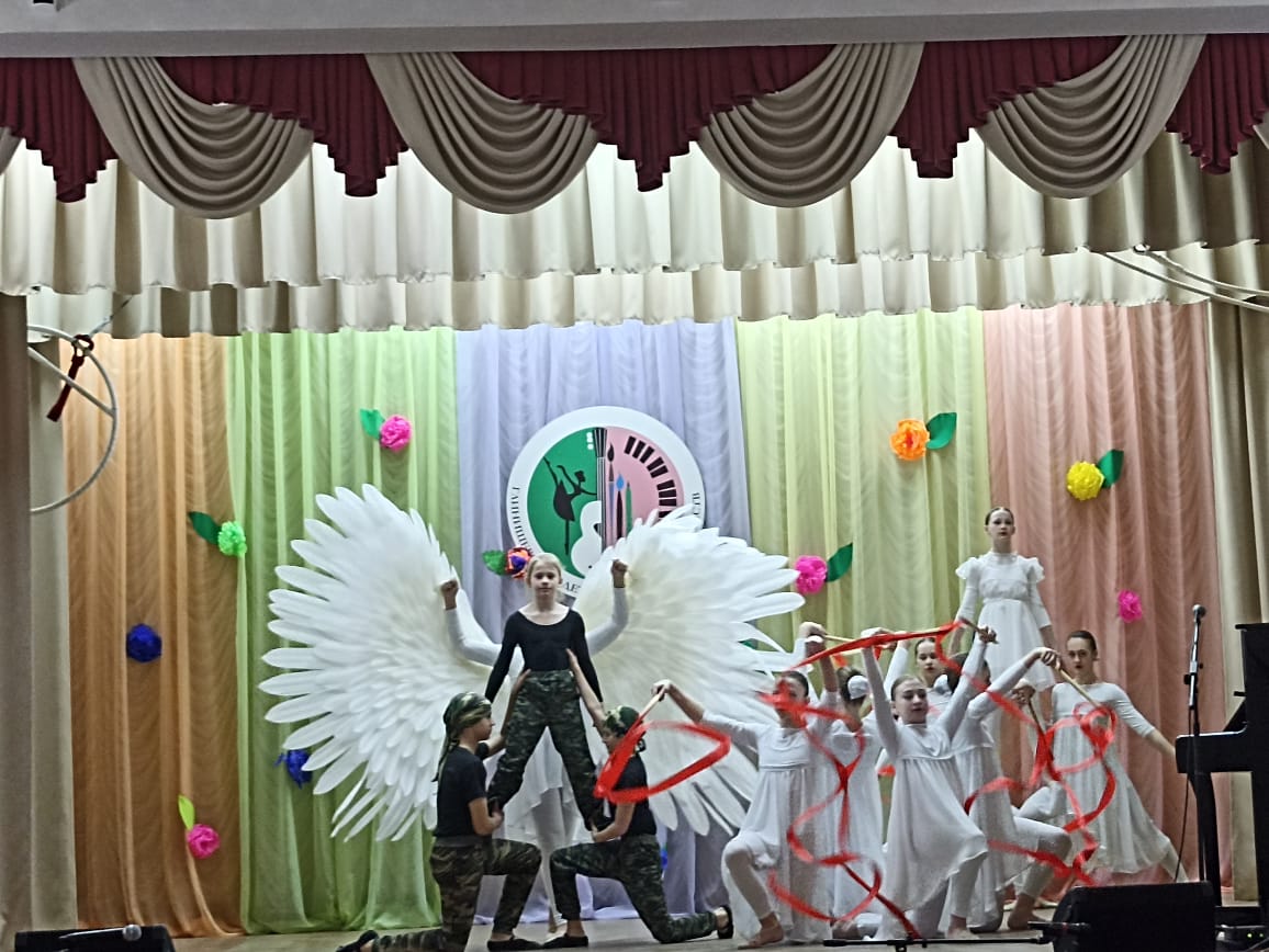 ЦИРКОВАЯ СТУДИЯ.